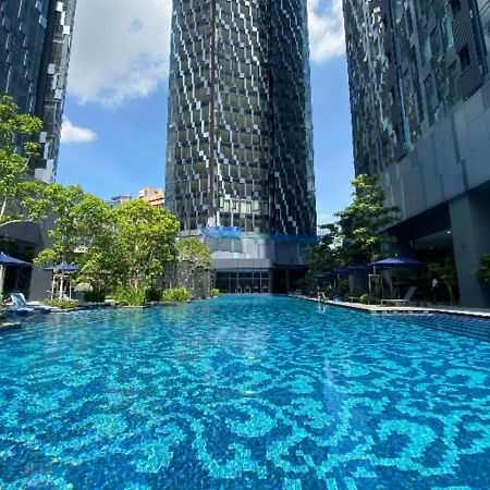 Star Holiday Sky Pool Klcc Kuala Lumpur Exterior photo